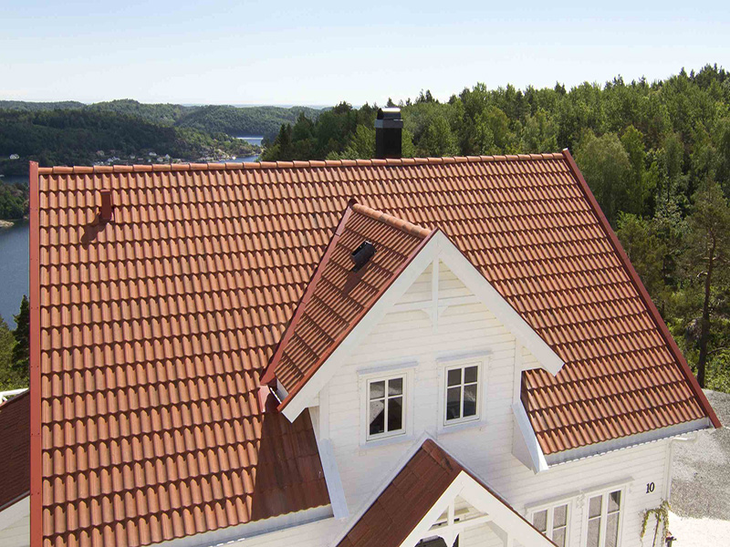 2. Takbyte Omlaggning Tak trangsund huddinge.jpg